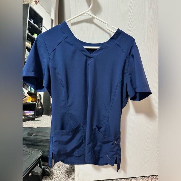 White Cross Fit Scrub Top - Picture 1 of 3